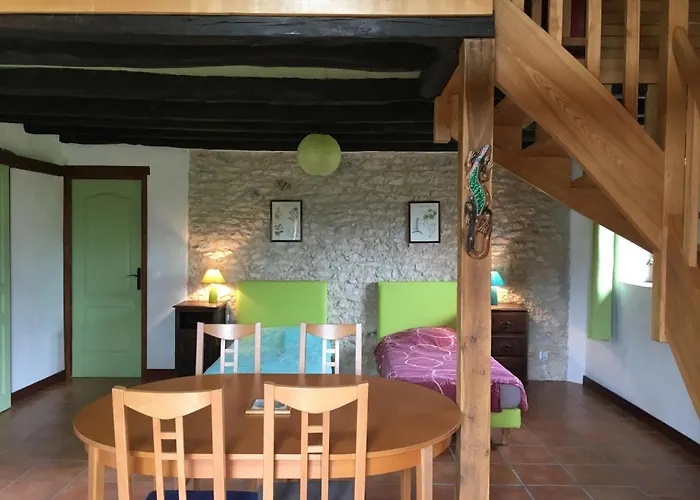 Bed & Breakfast Le Chant Du Coq 3*