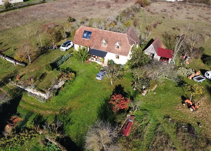 Le Chant Du Coq Bed & Breakfast 3*